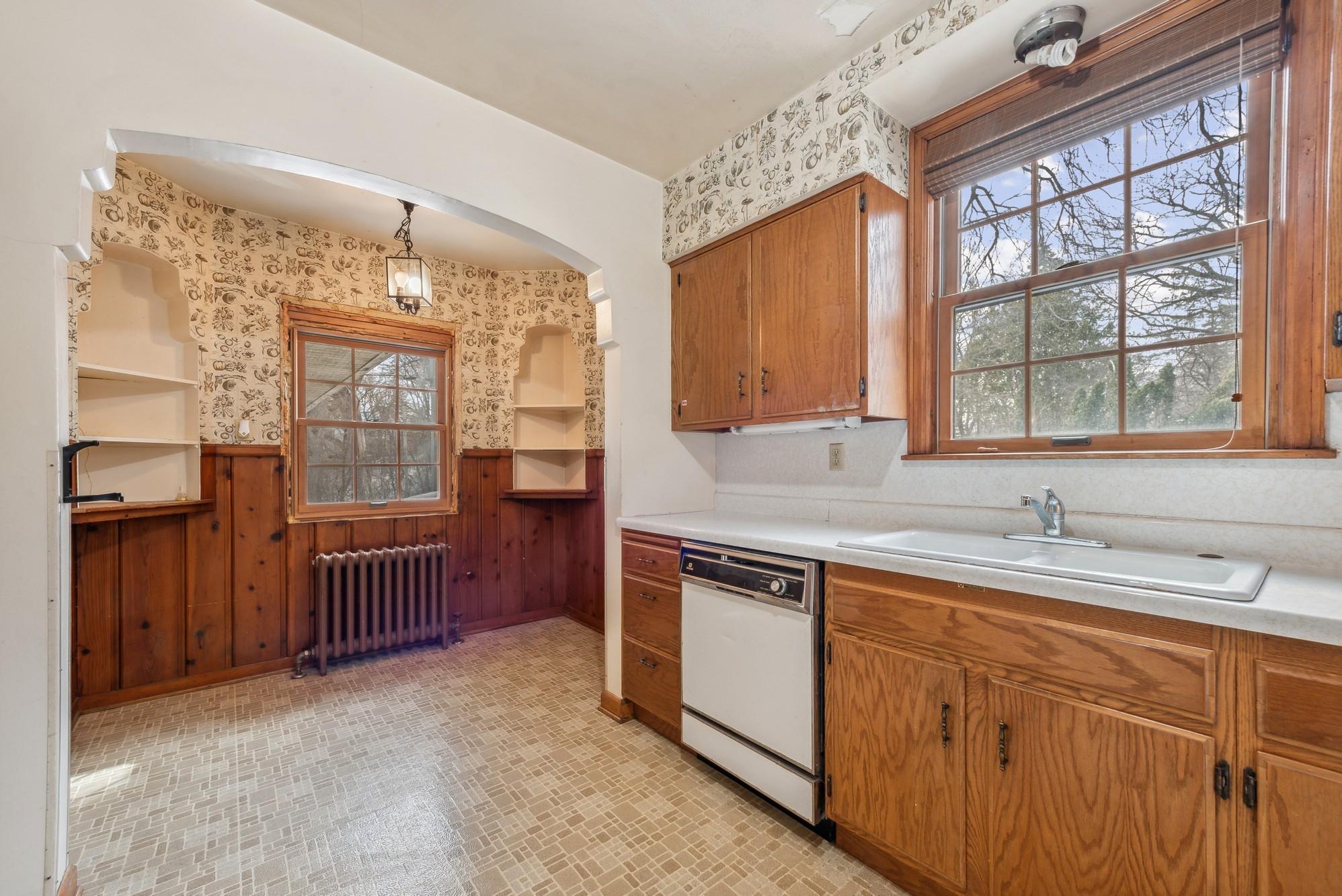 4051 Sunnyside Road Edina, MN 55424 - Photo 8 of 27 Gallery Image 8