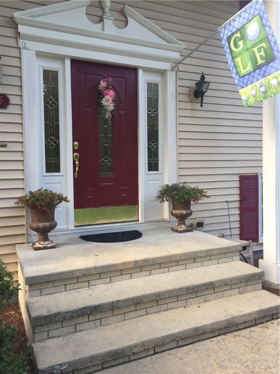 435 Cowesett Road Warwick, RI 02886 - Photo 2 of 37 Front Entrance