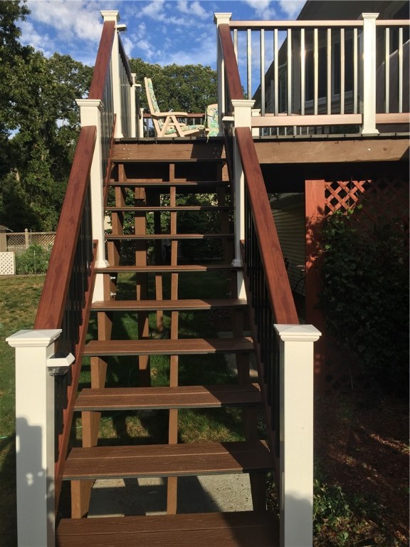 435 Cowesett Road Warwick, RI 02886 - Photo 35 of 37 Stairs to Deck