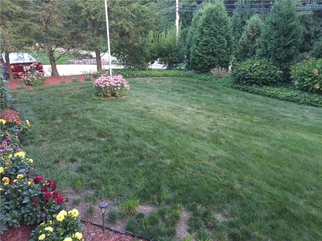 435 Cowesett Road Warwick, RI 02886 - Photo 36 of 37 Yard