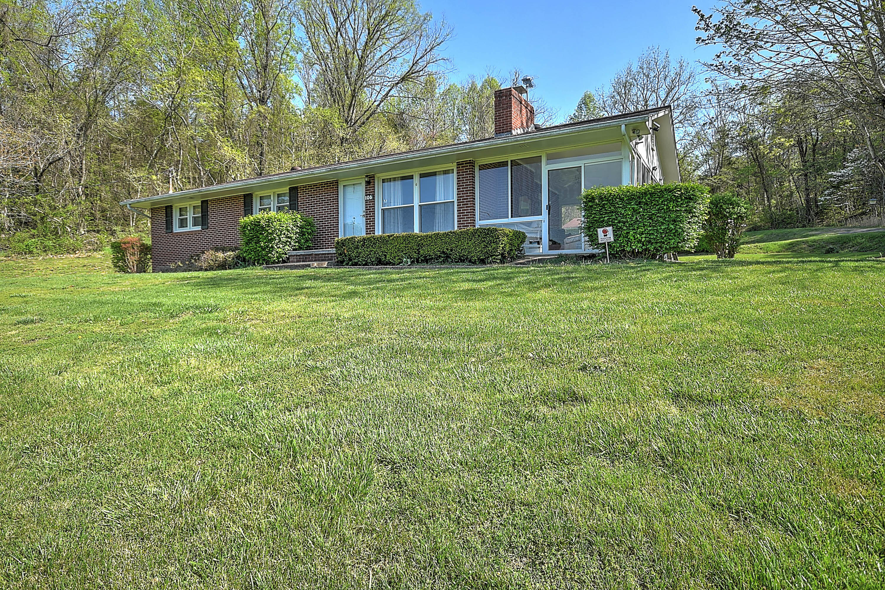 106 Double Springs Road Fall Branch, TN 37656 - Photo 2 of 39 Double Springs-2