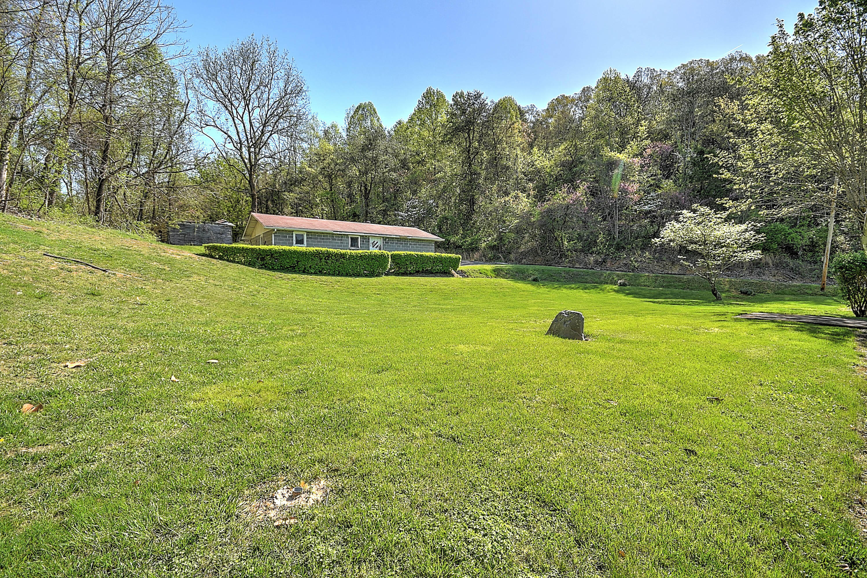106 Double Springs Road Fall Branch, TN 37656 - Photo 28 of 39 Double Springs-5