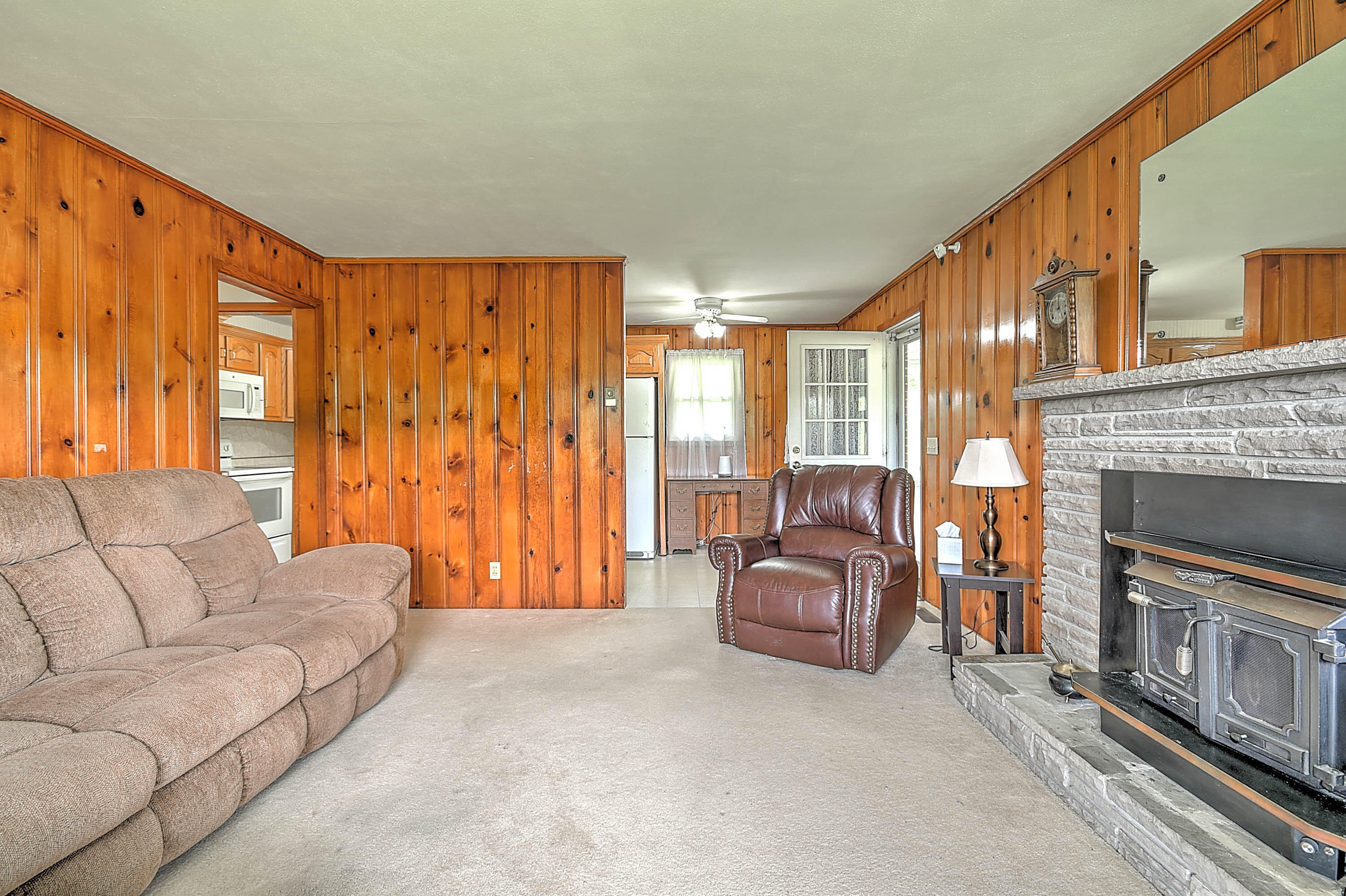 106 Double Springs Road Fall Branch, TN 37656 - Photo 5 of 39 Double Springs-16