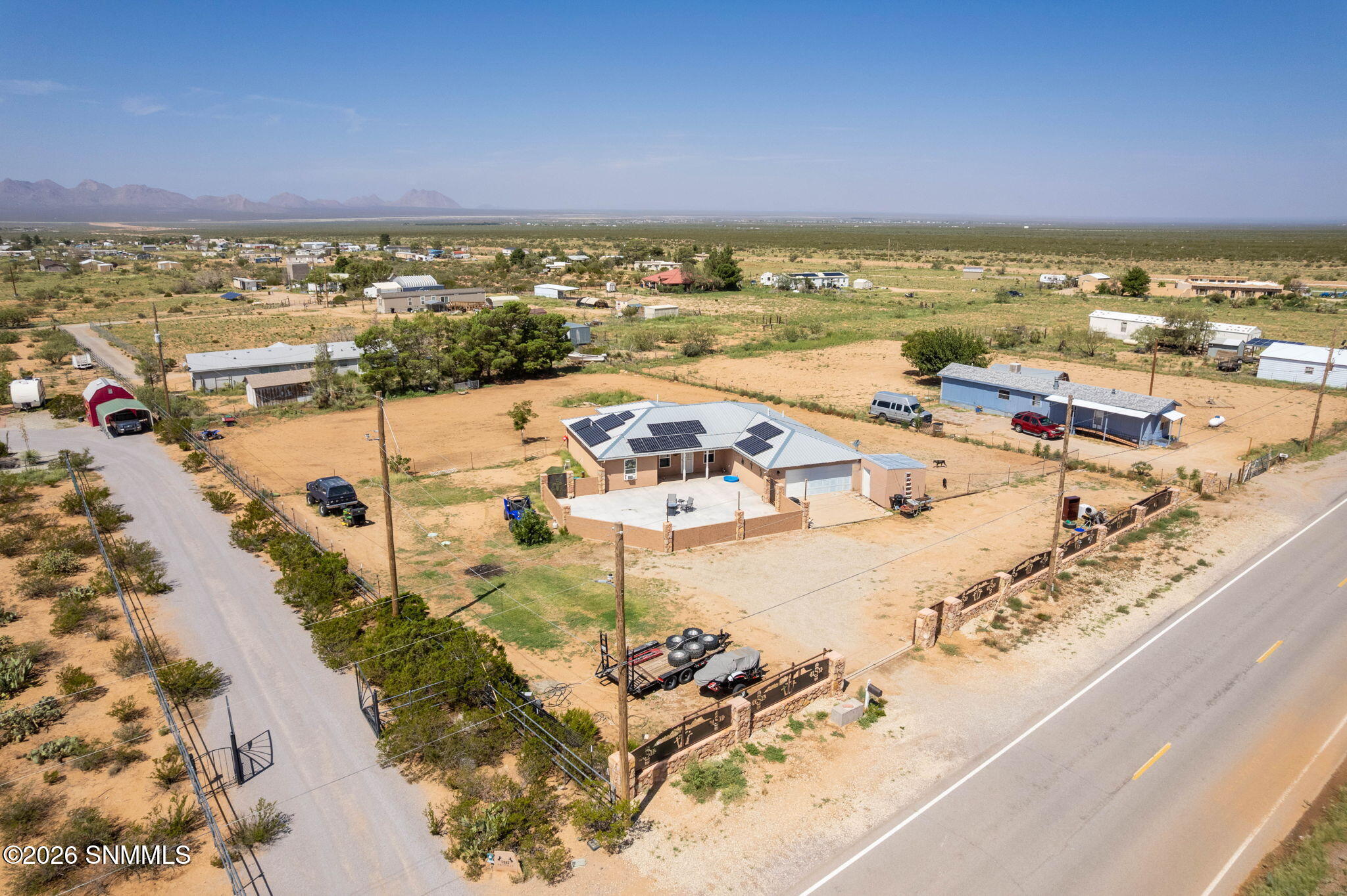 7245 Brahman Road Las Cruces, NM 88012 - Photo 20 of 24 2-web-or-mls-Snappin Homes (Brahman7245)