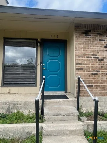 $995 | 516 Kellys Way, New Braunfels, TX 78130