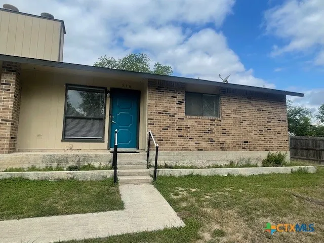 $995 | 516 Kellys Way, New Braunfels, TX 78130