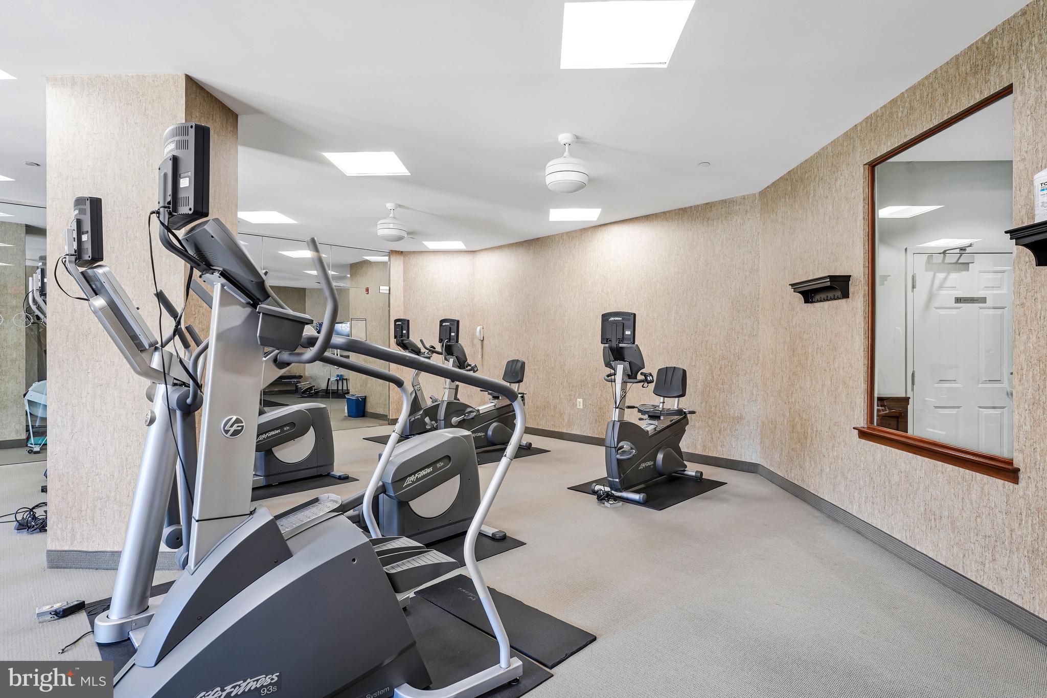 11800 Sunset Hills Road, Unit 506 Reston, VA 20190 - Photo 29 of 38