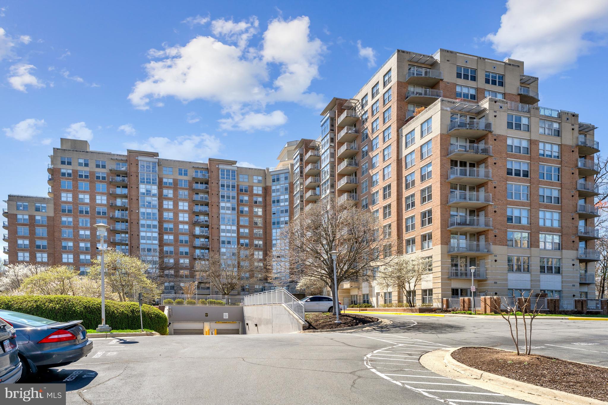 11800 Sunset Hills Road, Unit 506 Reston, VA 20190 - Photo 4 of 38