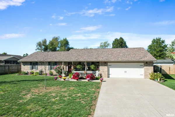 $259,000 | 3029 Teakwood Lane, Herrin, IL 62948