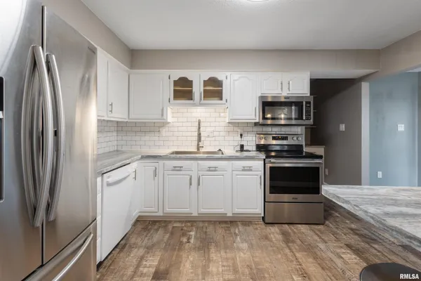 $259,000 | 3029 Teakwood Lane, Herrin, IL 62948