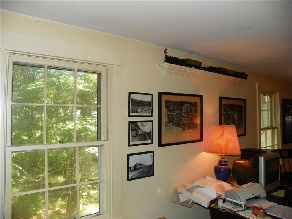 1 Wakefield Pasture Road Kennebunkport, ME 04046 - Photo 23 of 35 This room has a back staircase, 2...