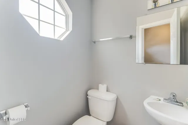 $155,000 | 1664 Beach Boulevard, Unit 88, Biloxi, MS 39531