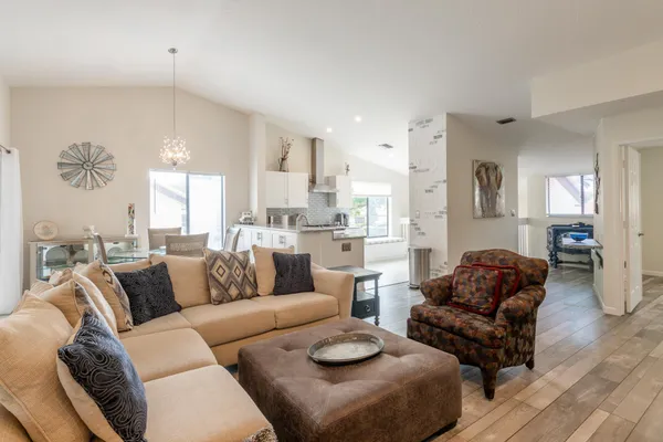 $2,600 | 10624 Tropic Palm Avenue, Unit 202, Boynton Beach, FL 33437