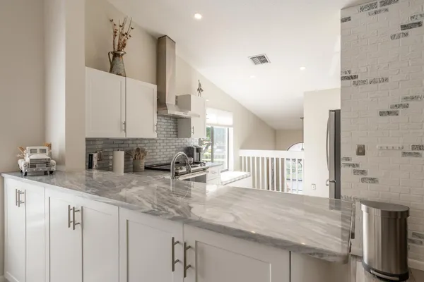 $2,600 | 10624 Tropic Palm Avenue, Unit 202, Boynton Beach, FL 33437