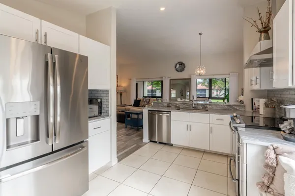 $2,600 | 10624 Tropic Palm Avenue, Unit 202, Boynton Beach, FL 33437