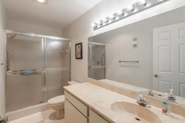 $2,600 | 10624 Tropic Palm Avenue, Unit 202, Boynton Beach, FL 33437