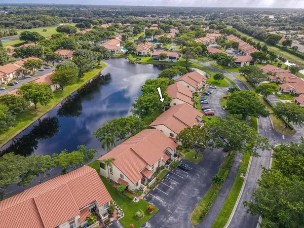 $2,600 | 10624 Tropic Palm Avenue, Unit 202, Boynton Beach, FL 33437