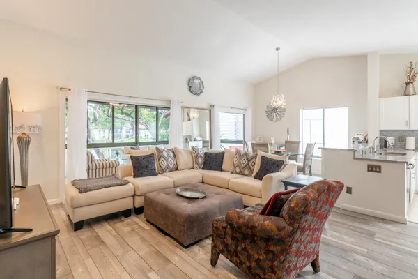 $2,600 | 10624 Tropic Palm Avenue, Unit 202, Boynton Beach, FL 33437