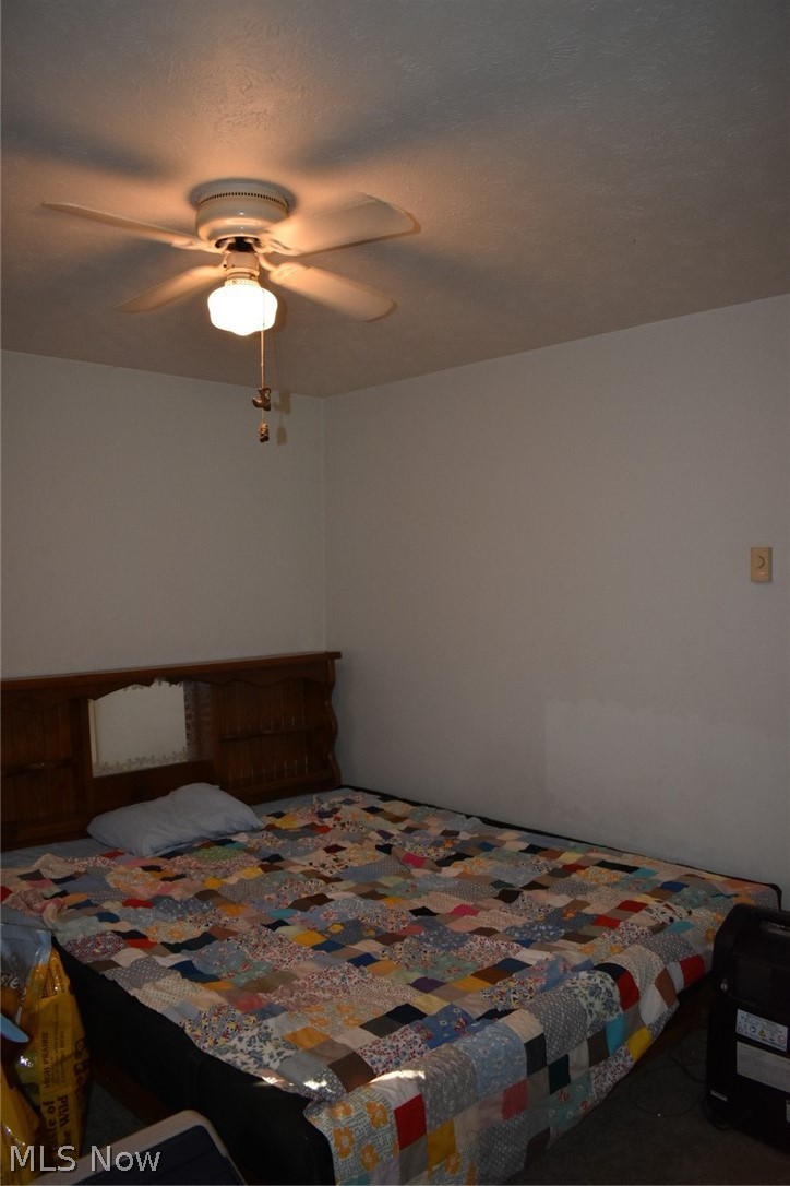 18859 Forbes Road Wellsville, OH 43968 - Photo 16 of 30 Second bedroom