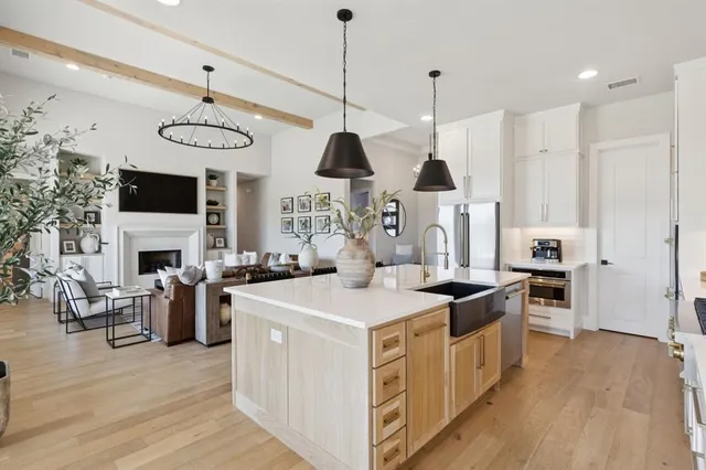 $899,000 | 115 Knoll Trail, Gunter, TX 75058