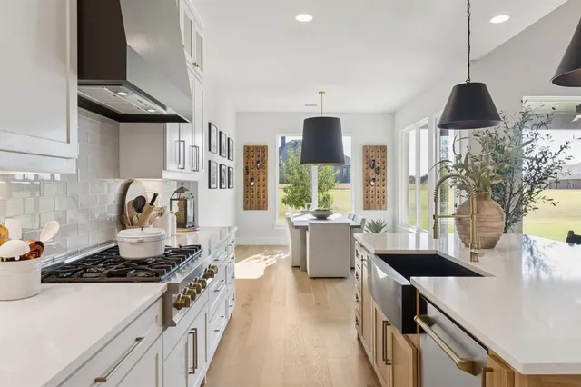 $899,000 | 115 Knoll Trail, Gunter, TX 75058