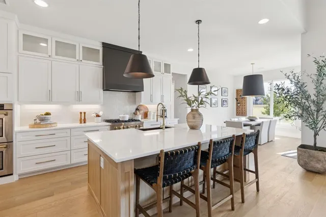 $899,000 | 115 Knoll Trail, Gunter, TX 75058