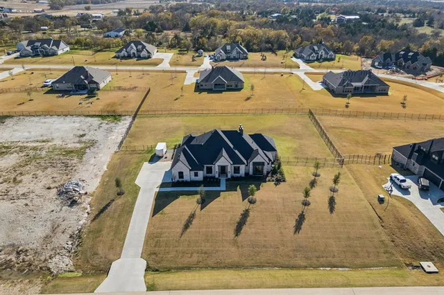 $899,000 | 115 Knoll Trail, Gunter, TX 75058