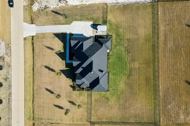 $899,000 | 115 Knoll Trail, Gunter, TX 75058