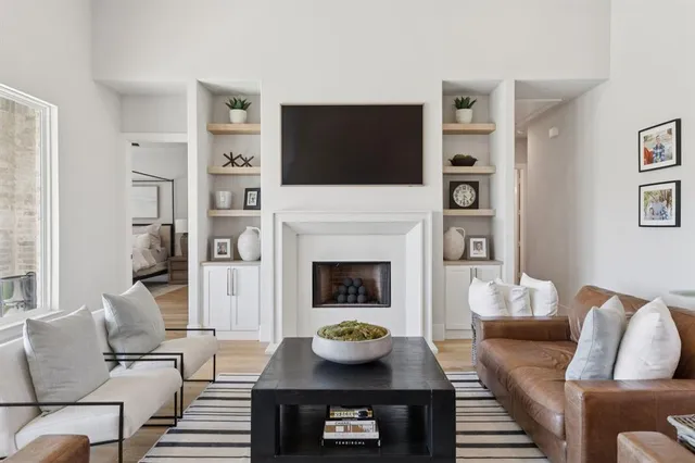 $899,000 | 115 Knoll Trail, Gunter, TX 75058