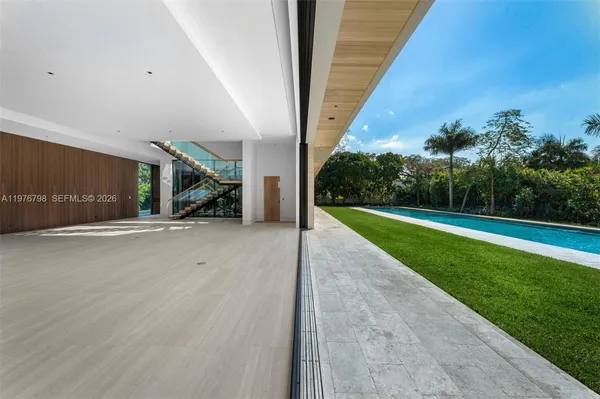 a view of a outdoor space