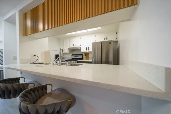 $3,200 | 12432 Bay Hill Court, Unit 71, Garden Grove, CA 92843