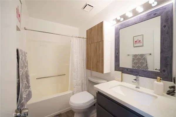 $3,200 | 12432 Bay Hill Court, Unit 71, Garden Grove, CA 92843