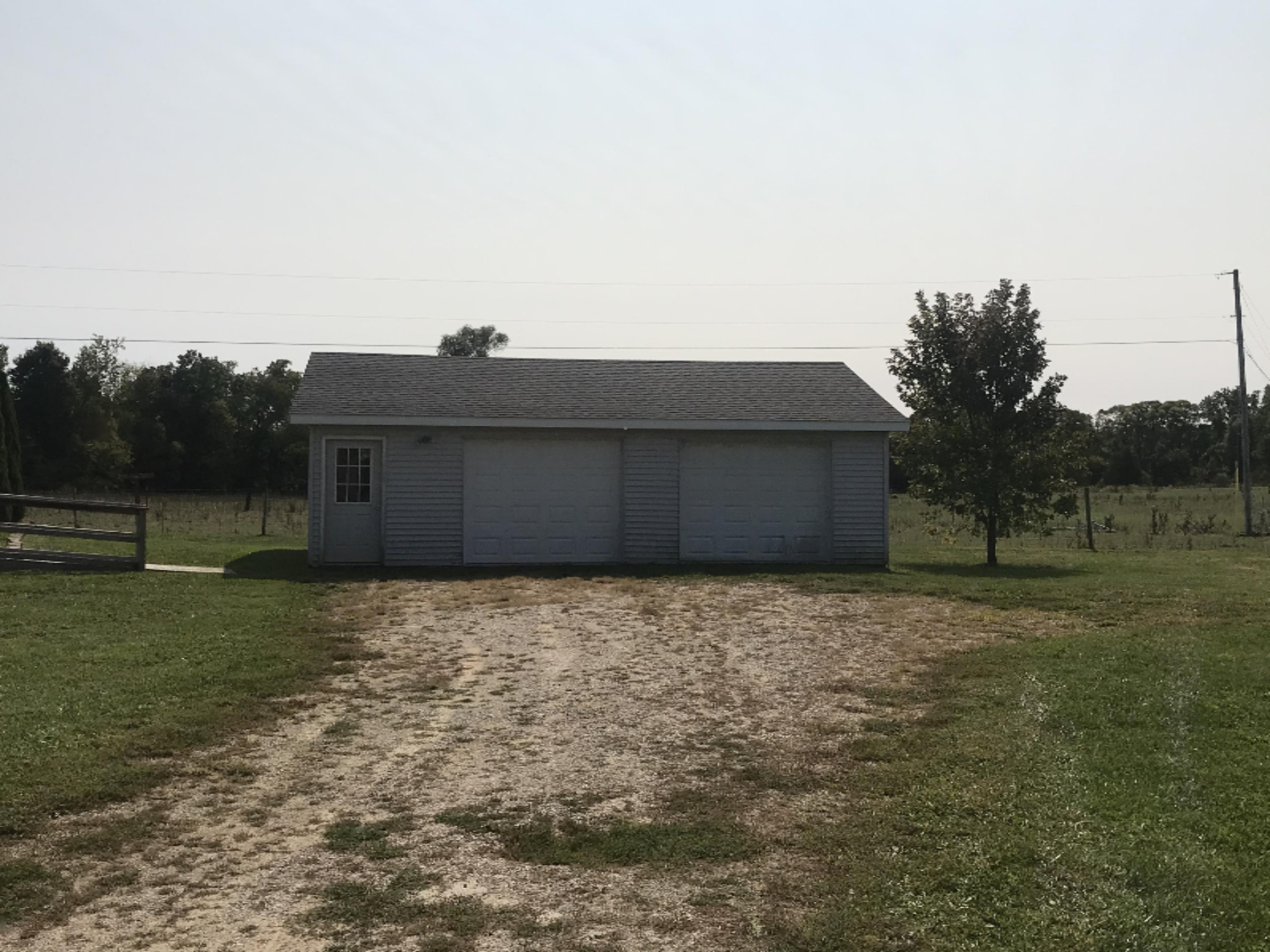 6926 Goodwin Road Portland, MI 48875 - Photo 3 of 14 IMG_1684