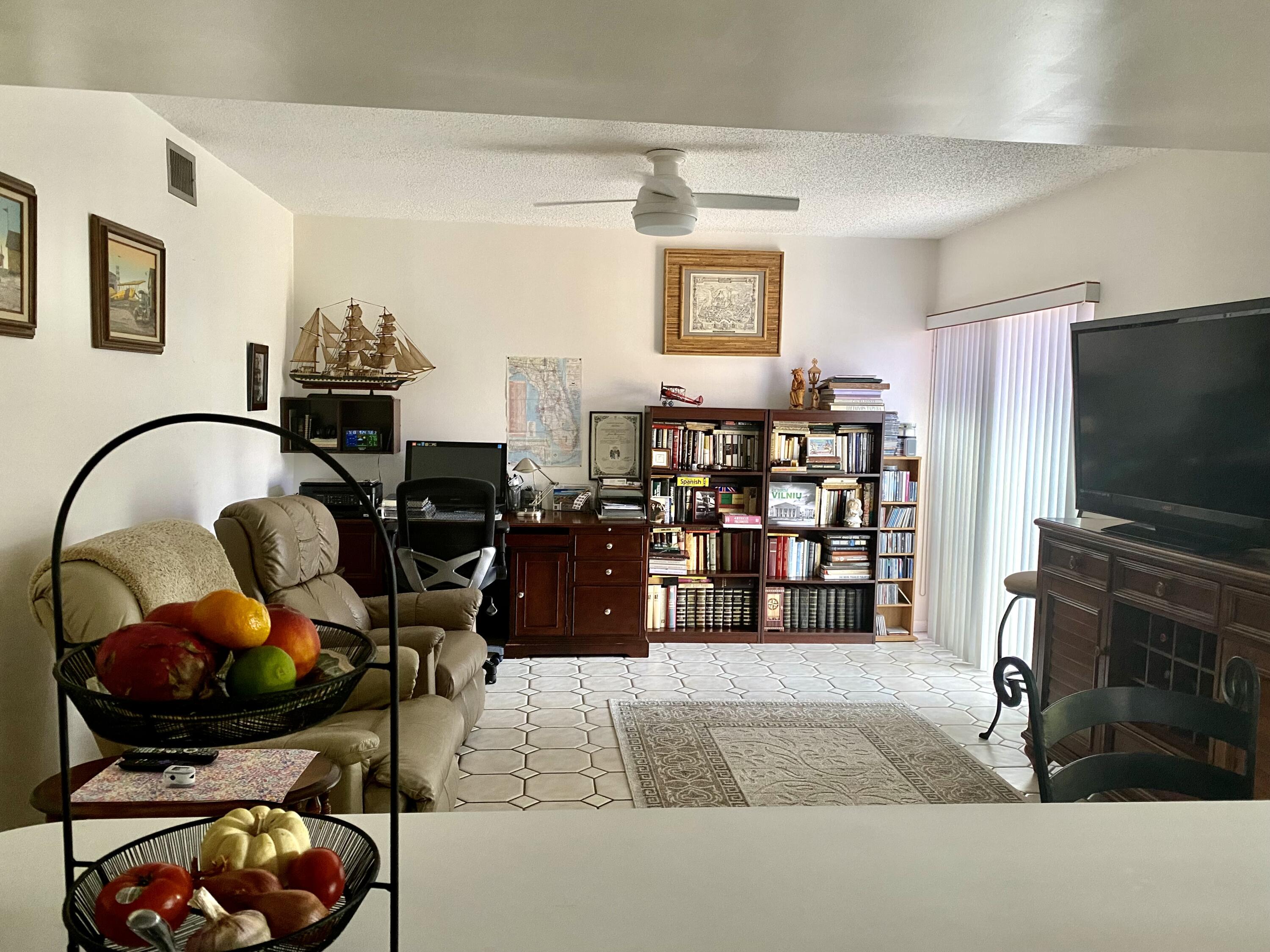 den/office