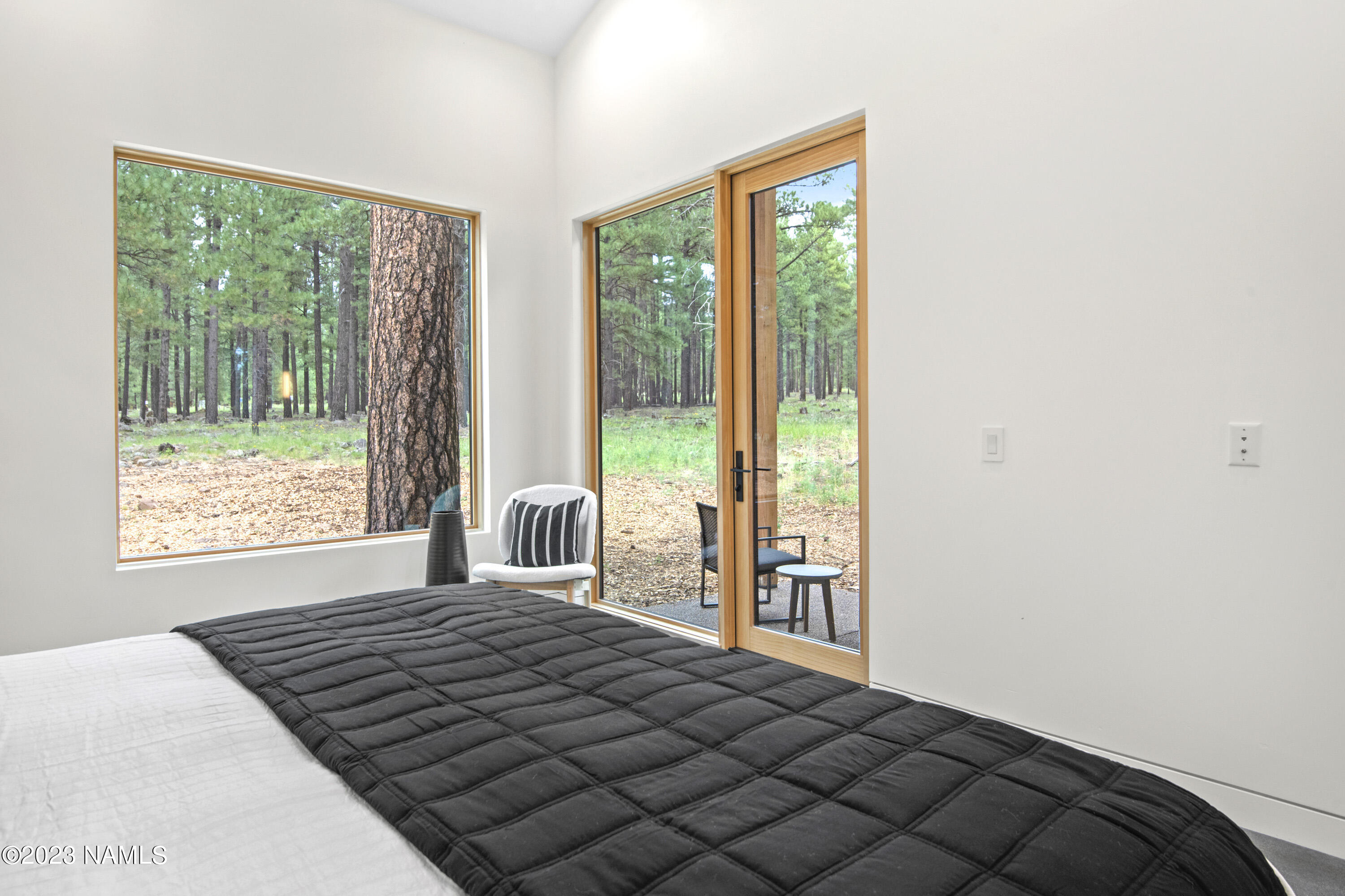 9390 North Snow Bowl Ranch Road Flagstaff, AZ 86001 - Photo 13 of 35 Primary 3