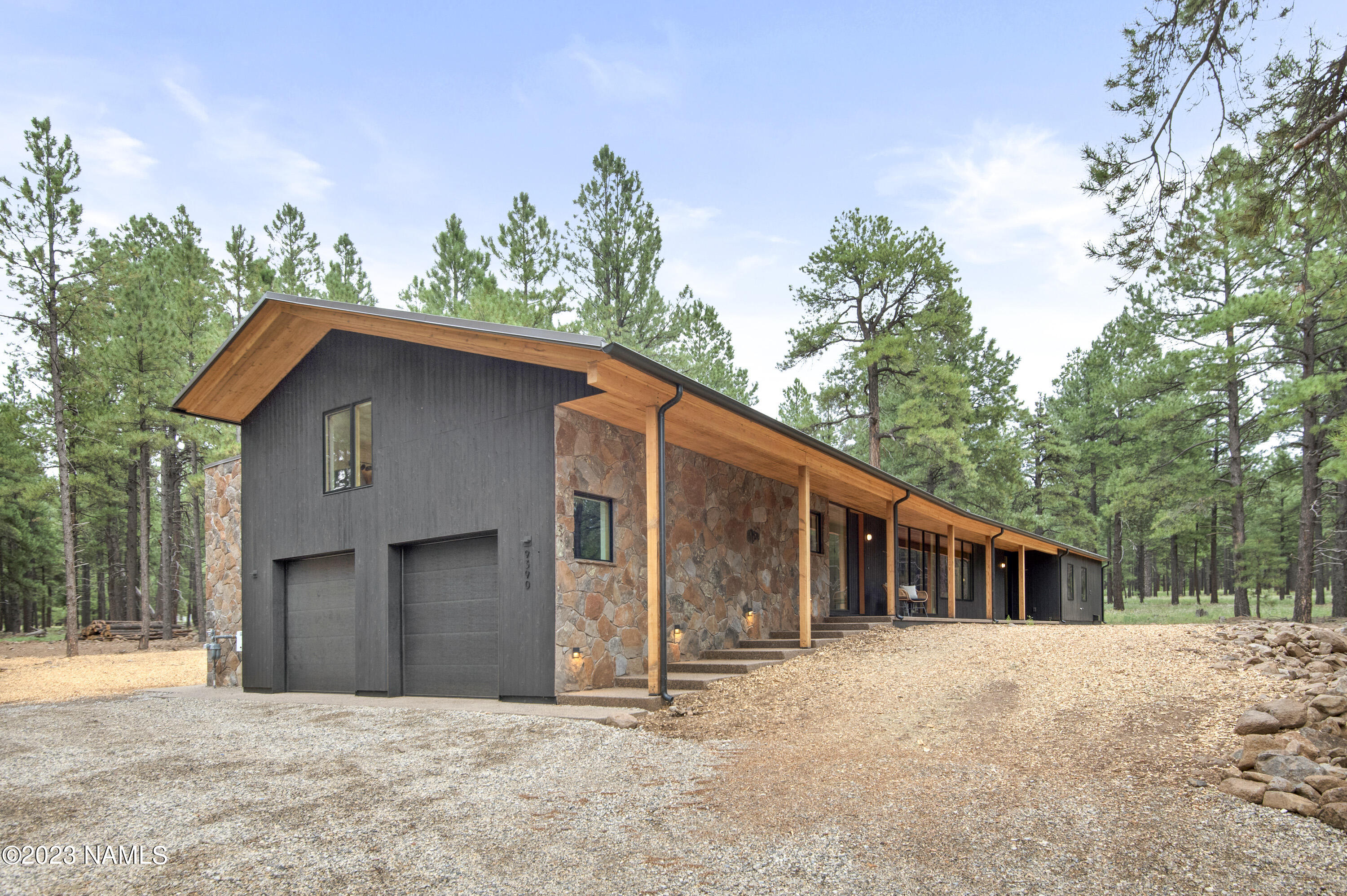 9390 North Snow Bowl Ranch Road Flagstaff, AZ 86001 - Photo 29 of 35 Garage