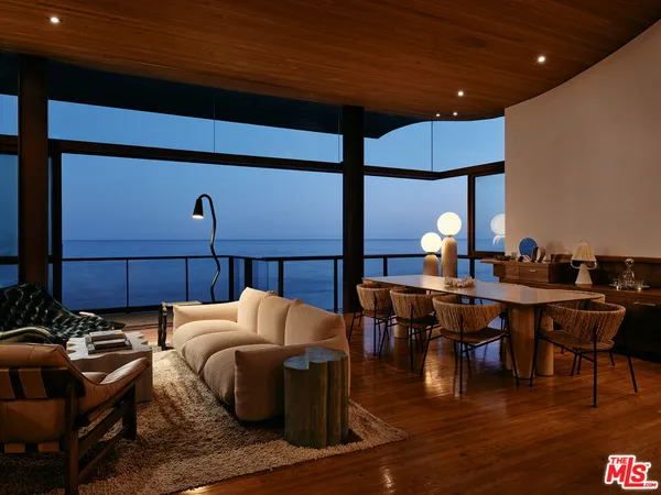 a view of a interior of the house