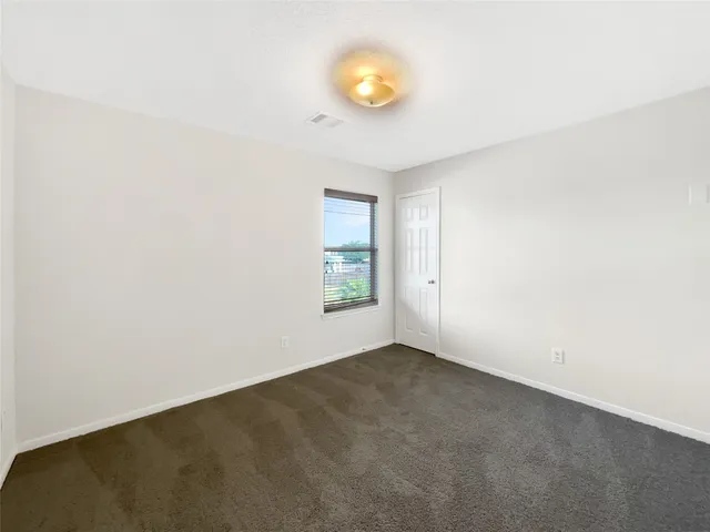 $305,000 | 7 Huntington Bend Drive, Manvel, TX 77578