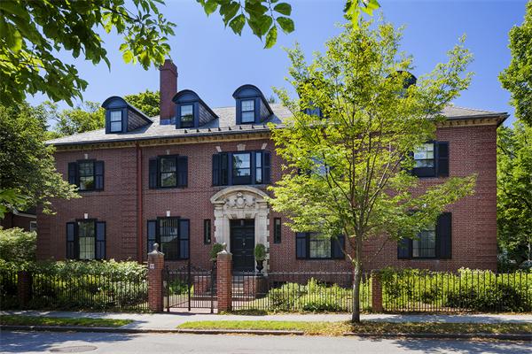 22 Worthington Road Brookline, MA 02446 - Photo 2 of 8 a front view of a house with garden