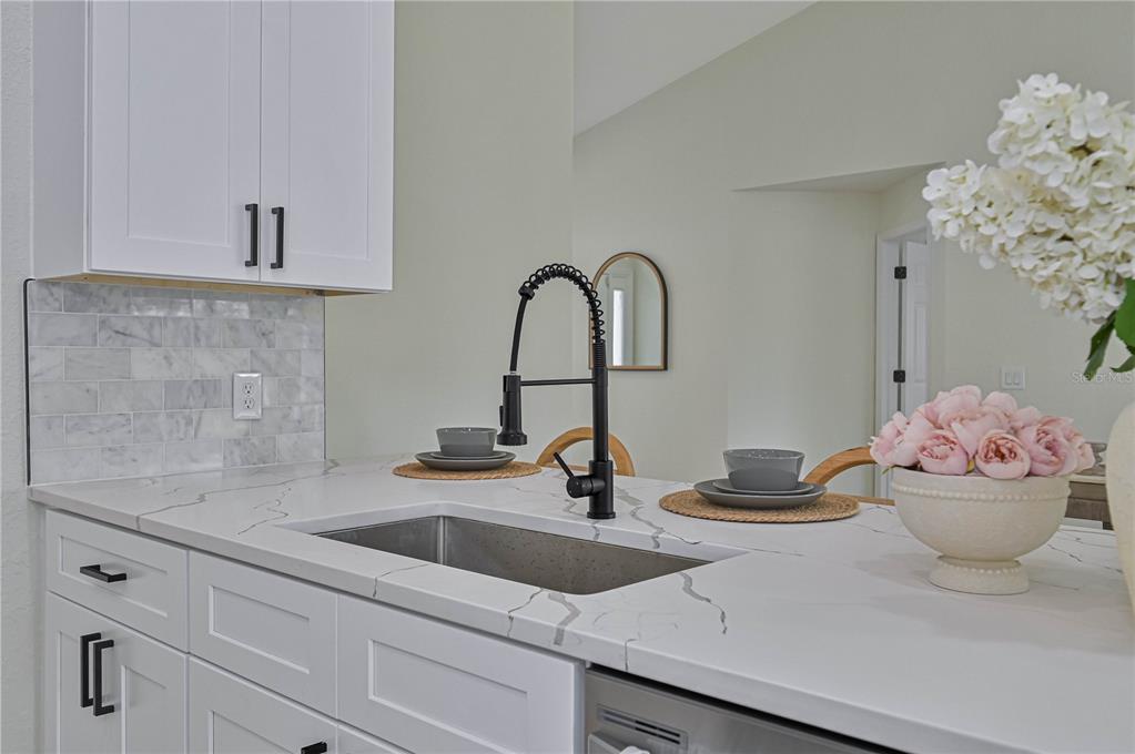 4210 Kiska Road North Port, FL 34288 - Photo 11 of 43 Gallery Image 11