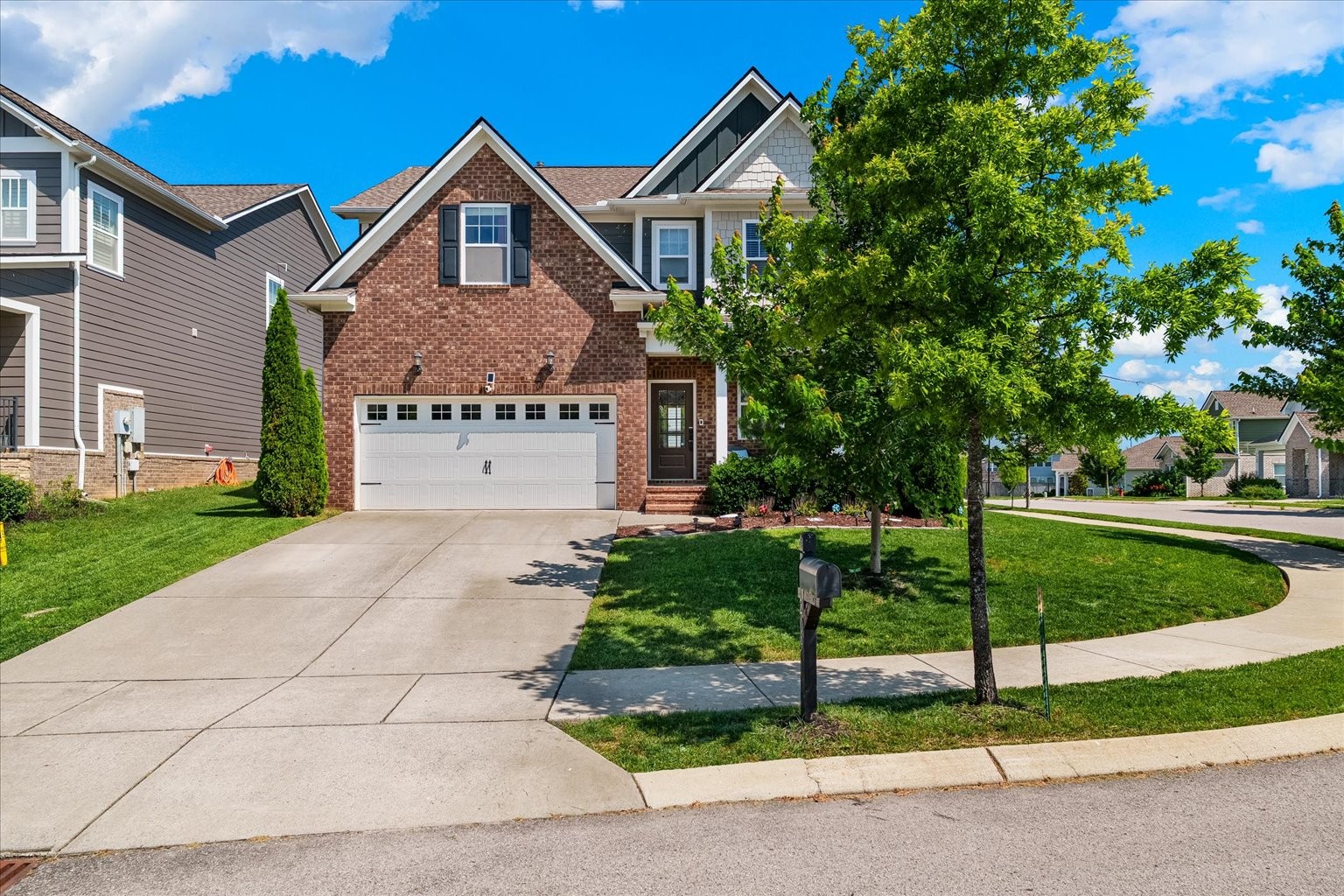 209 Sable Lane Spring Hill, TN 37174 - Photo 3 of 41