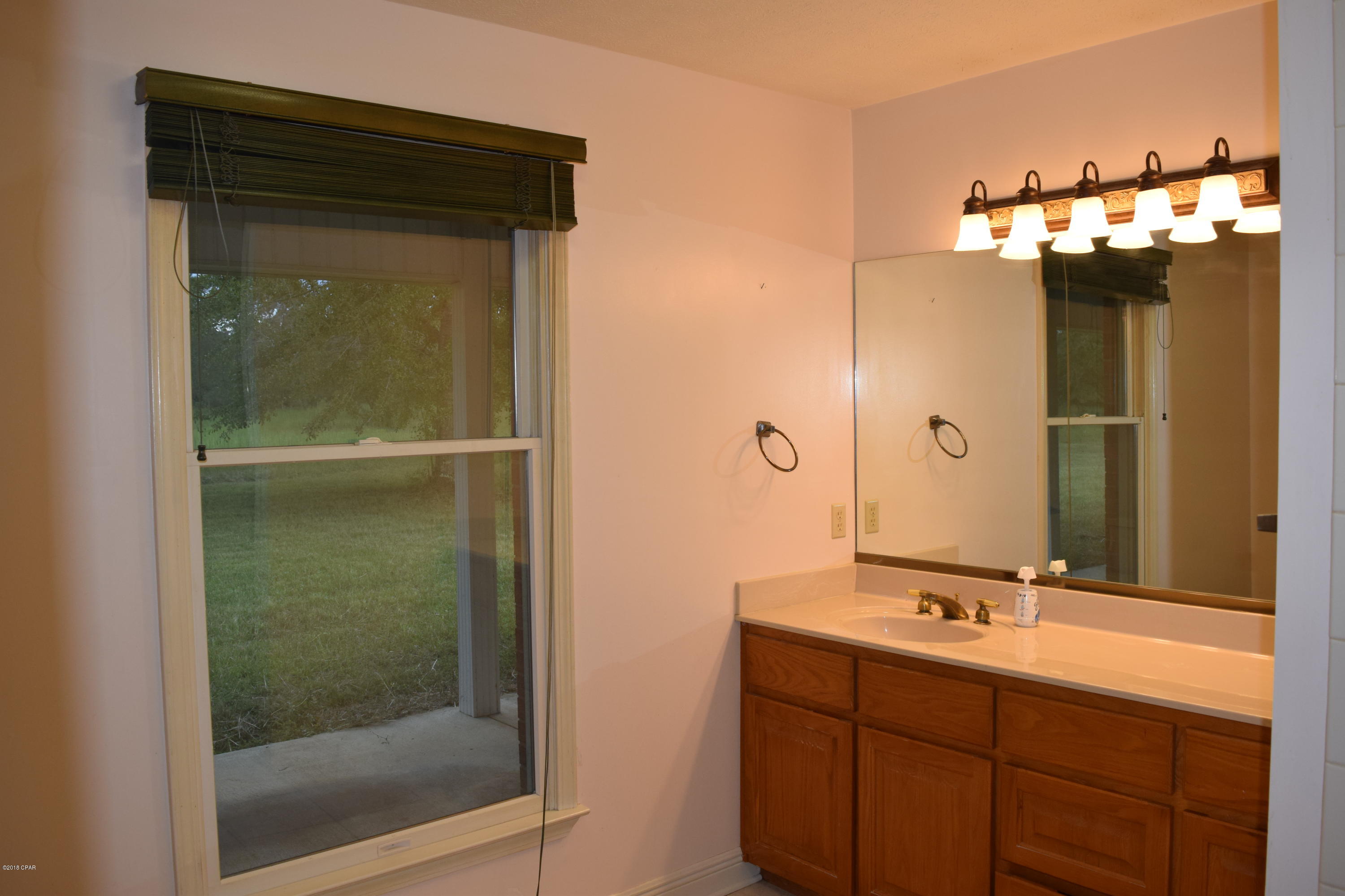 21522 Clarks Road Fountain, FL 32438 - Photo 25 of 46 Gallery Image 25