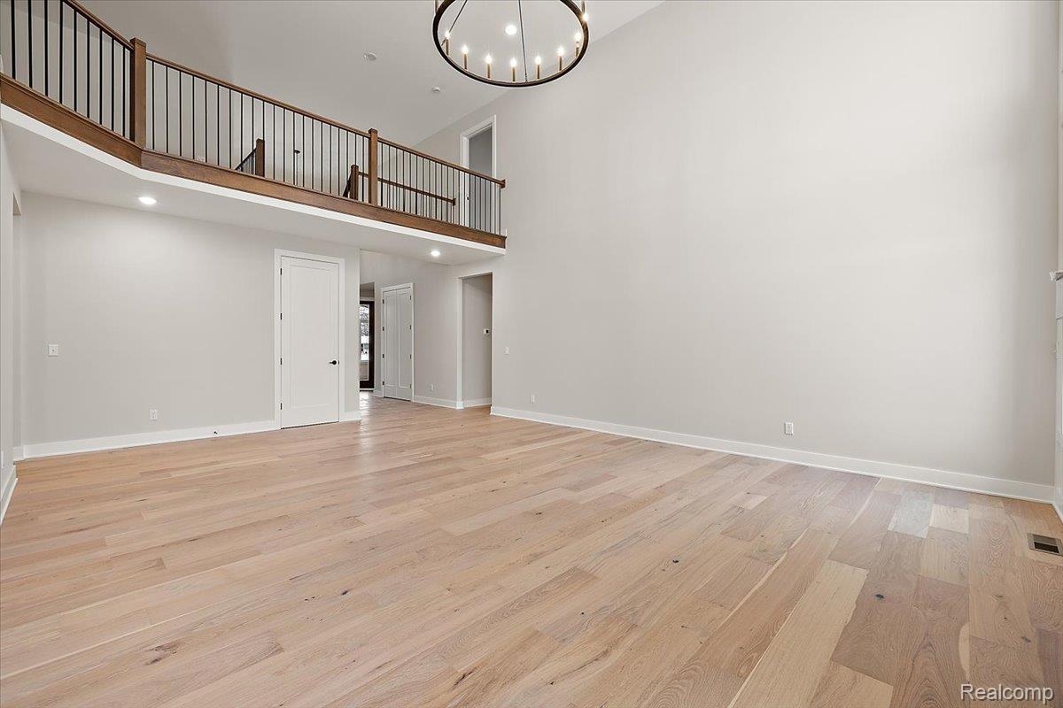 53650 Romeo Plank Road Macomb, MI 48042 - Photo 11 of 64 30-53650 Romeo Plank-30.jpg