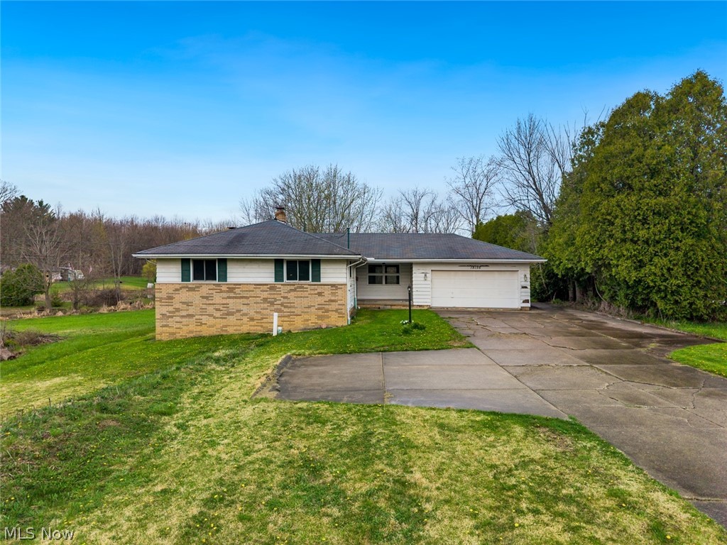 19156 Howe Road Strongsville, OH 44136 - Photo 1 of 49 Gallery Image 1