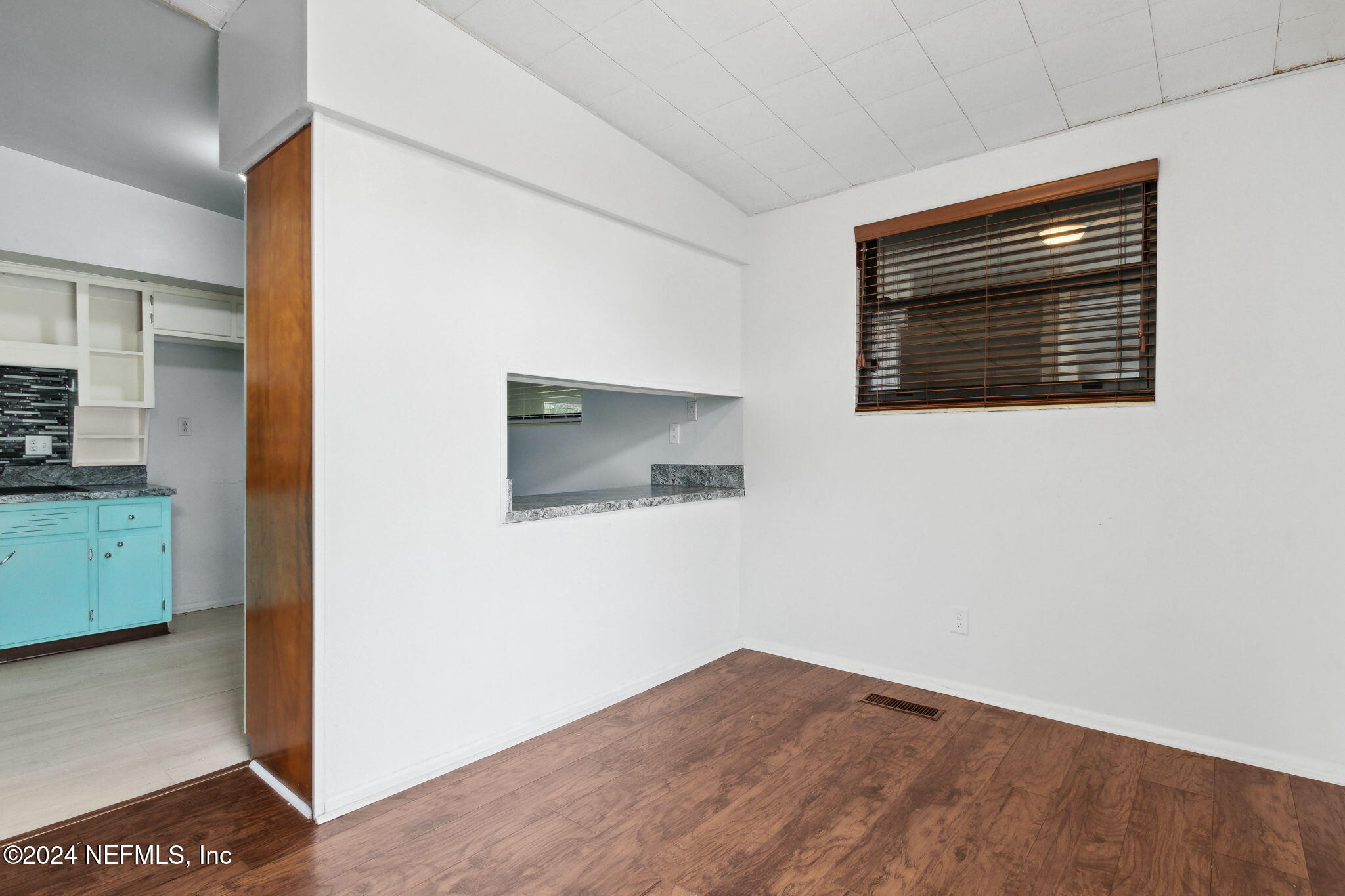 2770 Scott Circle Jacksonville, FL 32223 - Photo 14 of 33 a view of kitchen