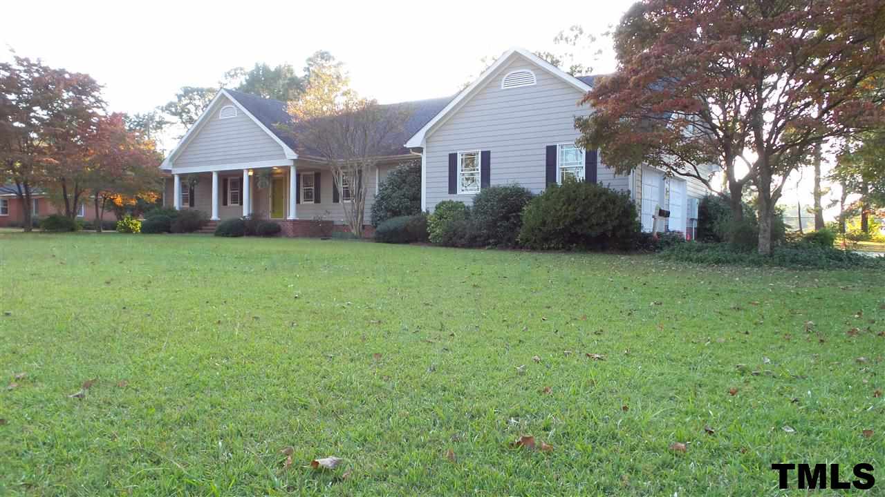 400 South 8th Street Erwin, NC 28339 - Photo 1 of 19 Gallery Image 1