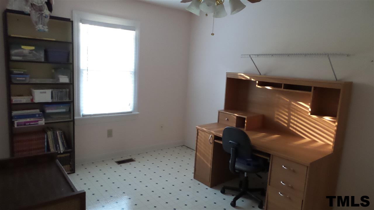 400 South 8th Street Erwin, NC 28339 - Photo 11 of 19 Gallery Image 11