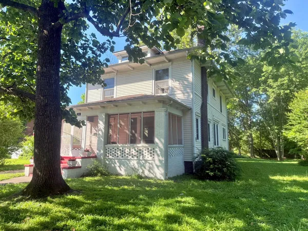 $150,000 | 310 East 3rd Street, Metropolis, IL 62960