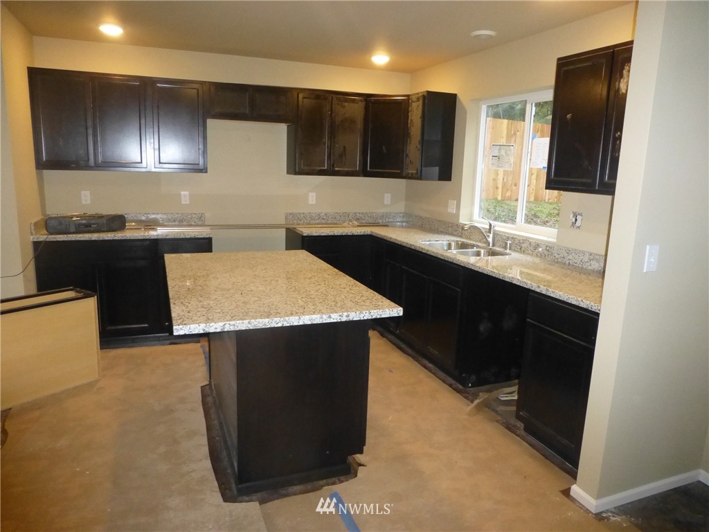 3870 Banner Road Southeast Port Orchard, WA 98366 - Photo 2 of 13 Gallery Image 2