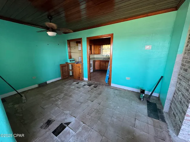 $1,200,000 | 207 Compass Lake Drive, Alford, FL 32420